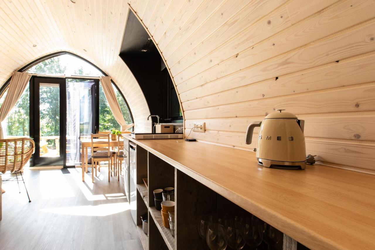 Pod Huisje Met Hottub Dokkum Εξωτερικό φωτογραφία