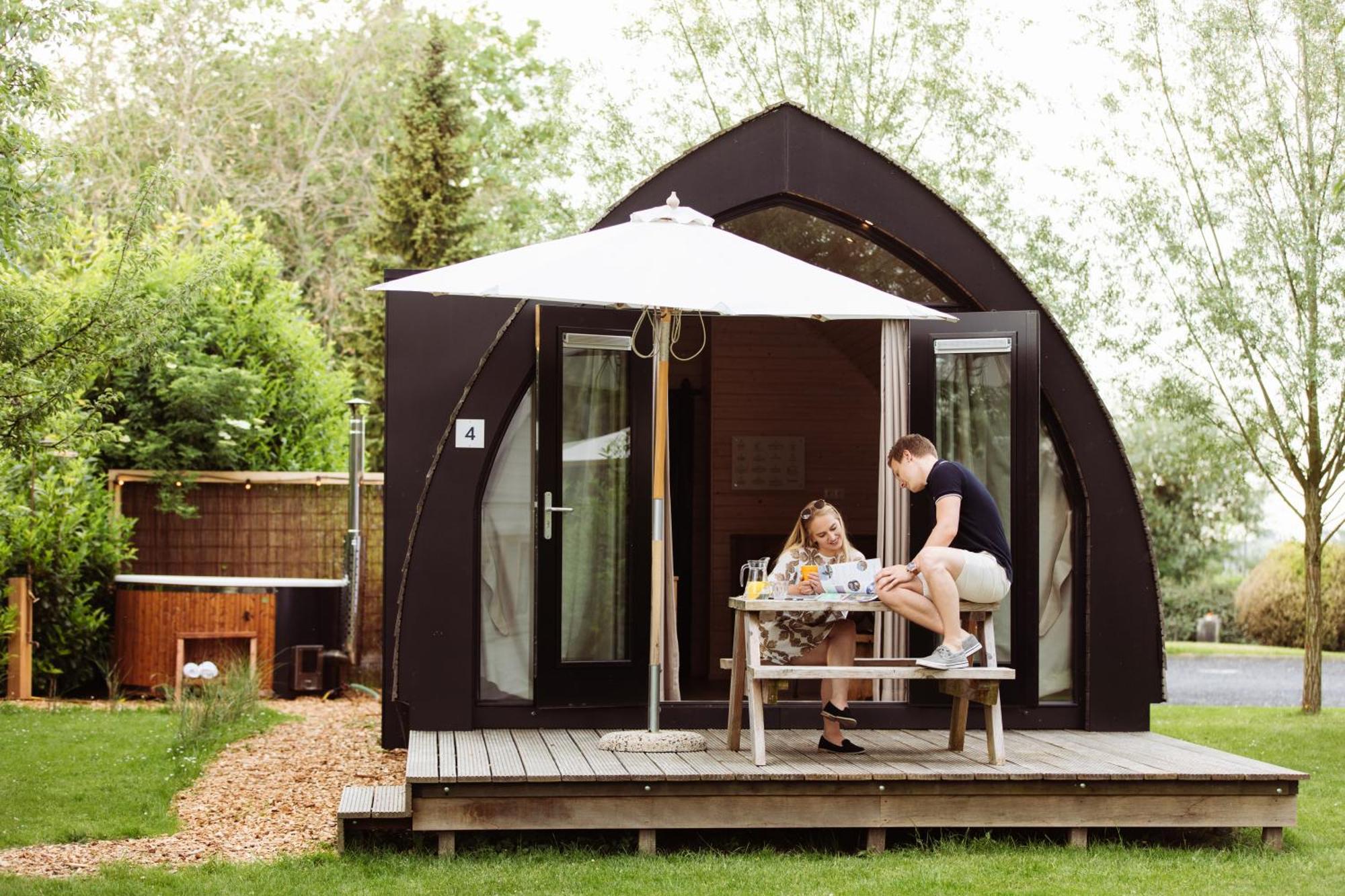Pod Huisje Met Hottub Dokkum Εξωτερικό φωτογραφία